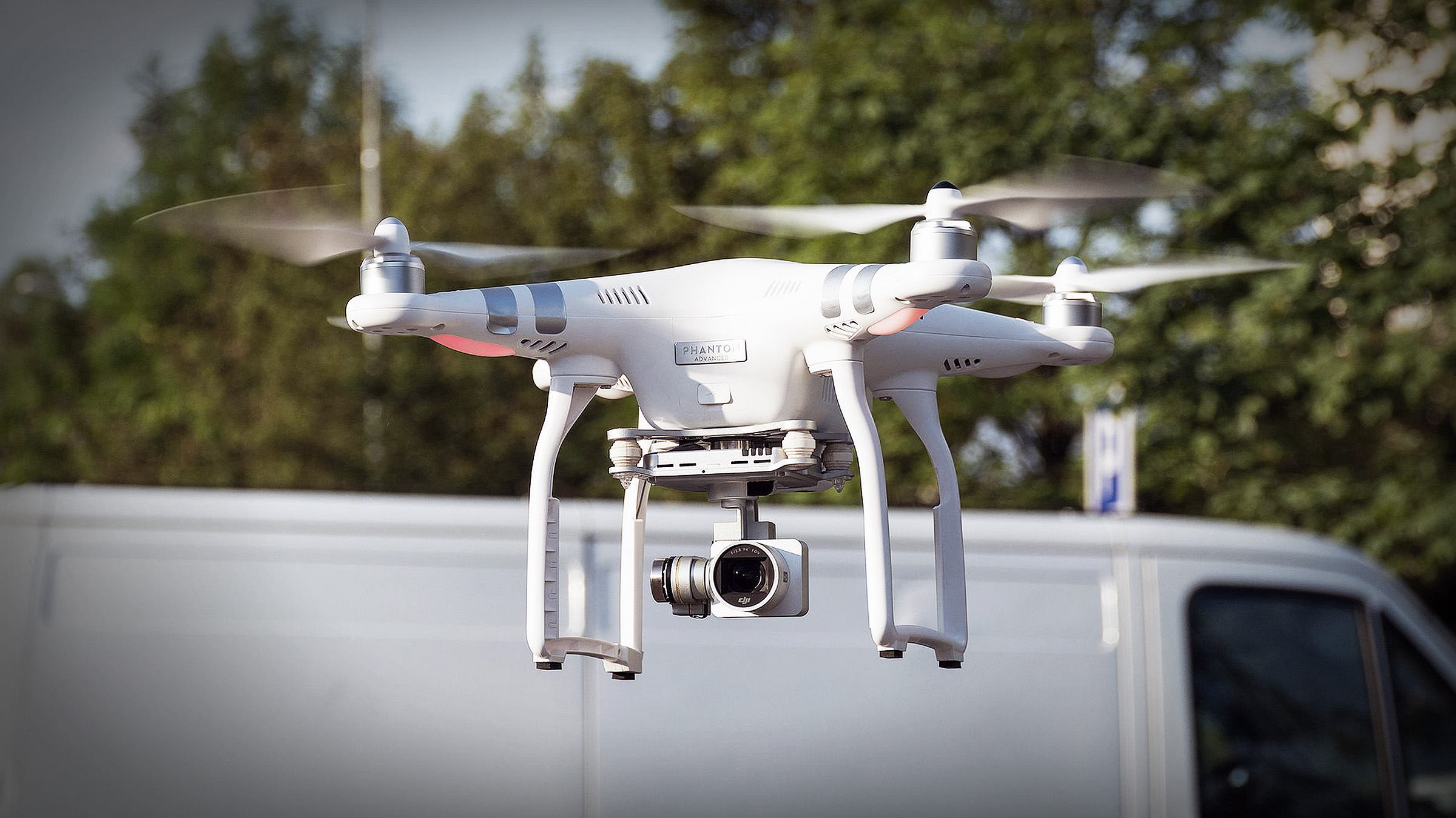 индустриальные центры компетенций. беспилотники. беспилотные летательные аппараты логотип. беспилотные технологии на железнодорожном транспорте. тренажер для подготовки управления беспилотниками.