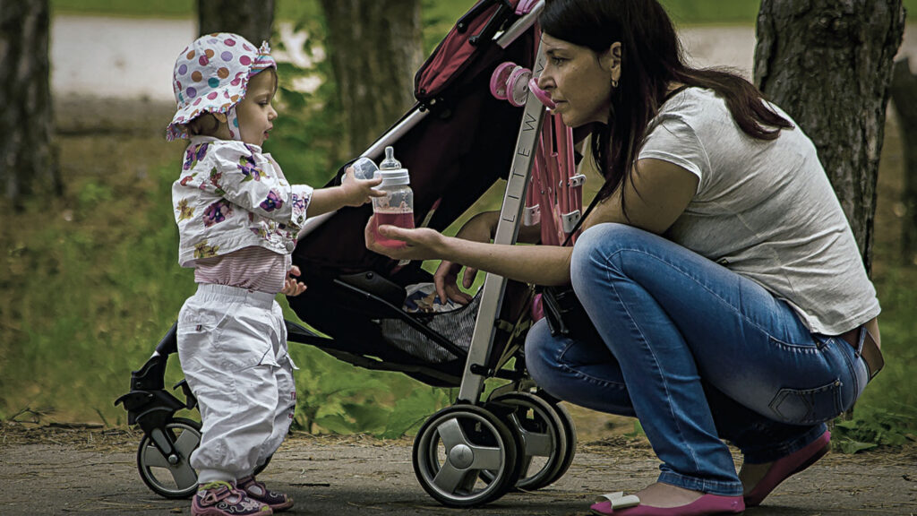 Fiscal Spotlight: Parallel, Horizontal and Bifurcating Mothers - Film